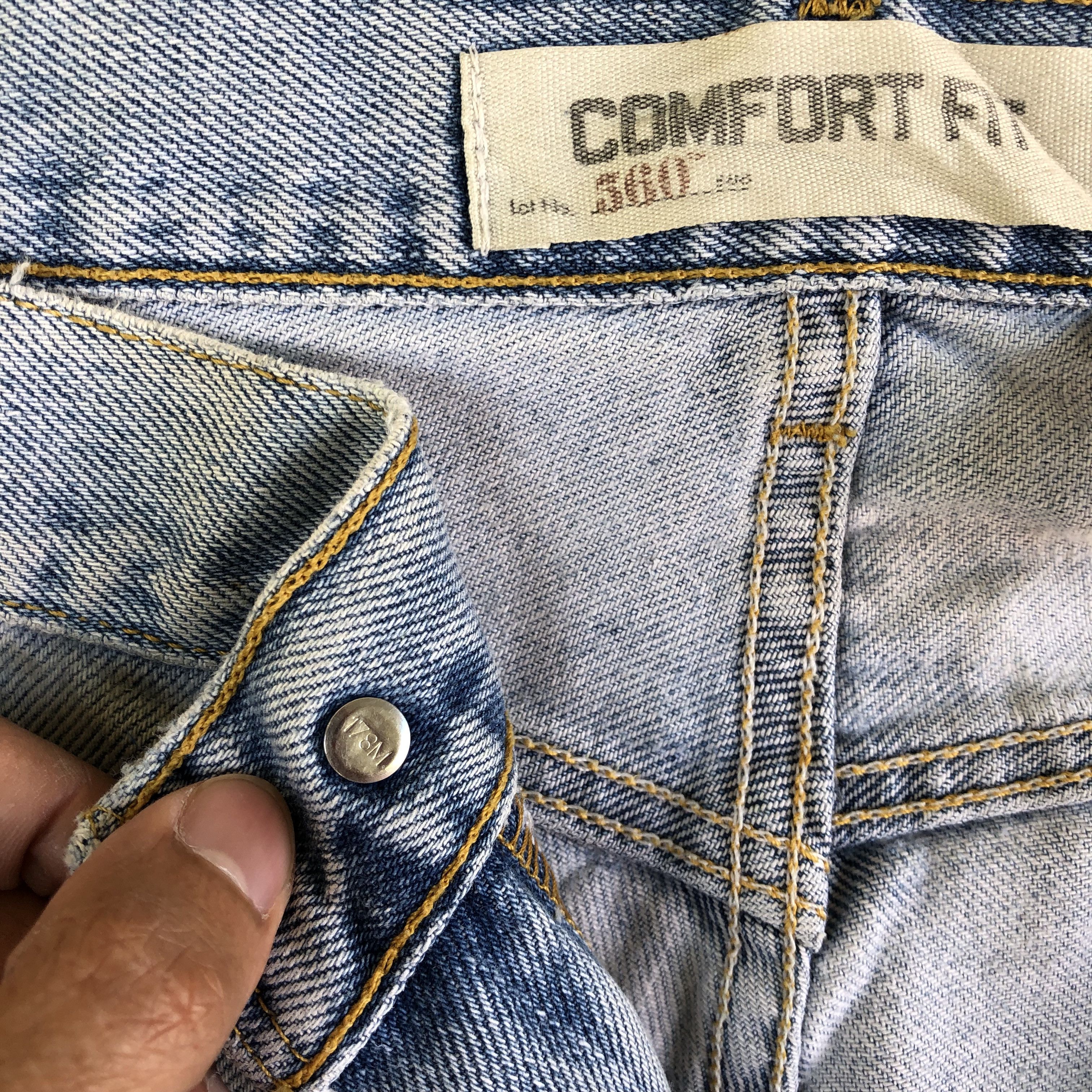 Levi's Vintage Levis 560 Dirty Faded Jeans Levis Distressed Denim Size US 34 / EU 50 - 7 Thumbnail