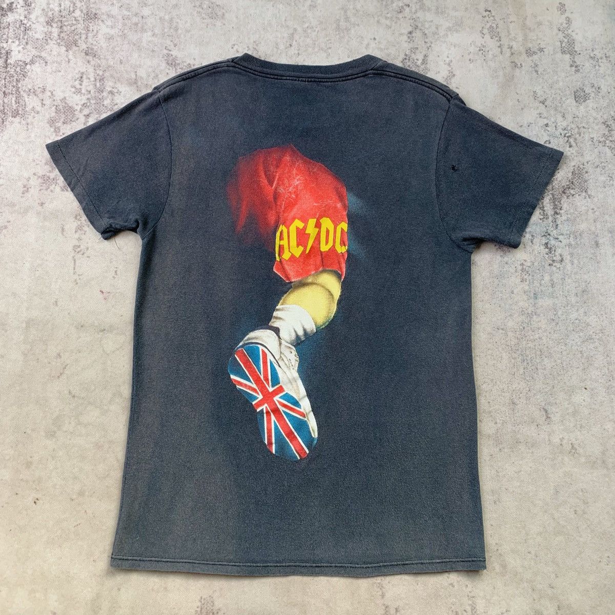 Band Tees Vintage AC/DC Sun Faded ERD GRUNGE Rock Band Tee Shirt Size US L / EU 52-54 / 3 - 1 Thumbnail