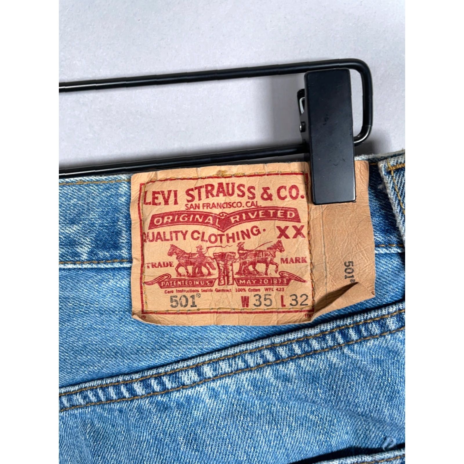 Levi's VINTAGE Levi's 501 Jeans Men's Regular Fit Straight Blue Denim Spring Summer Fall Winter 34x31 Size US 34 / EU 50 - 4 Thumbnail