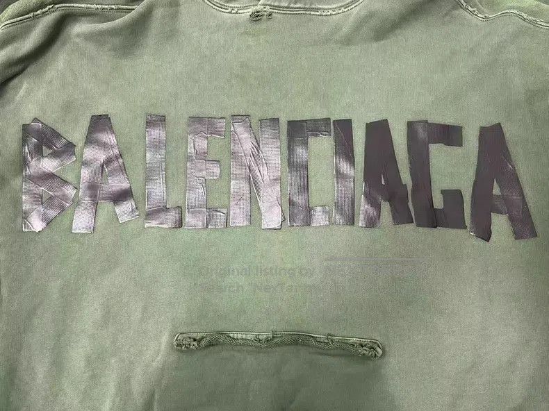 Balenciaga Balenciaga Logo Letter Printed Hooded Sweatshirt Size US M / EU 48-50 / 2 - 5 Thumbnail