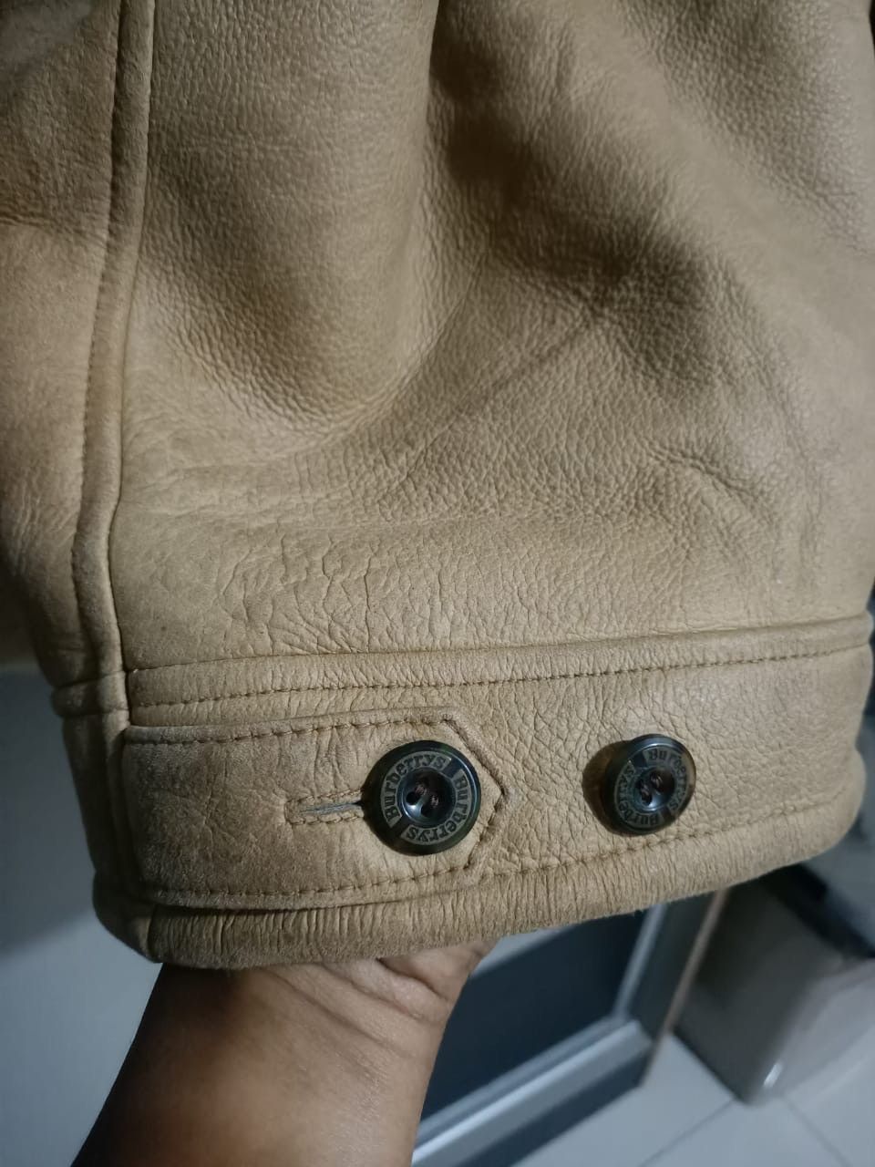 Burberry Burberrys’ Shearling Sheepskin Jacket –Made in Japan (1990s) Size US M / EU 48-50 / 2 - 8 Thumbnail