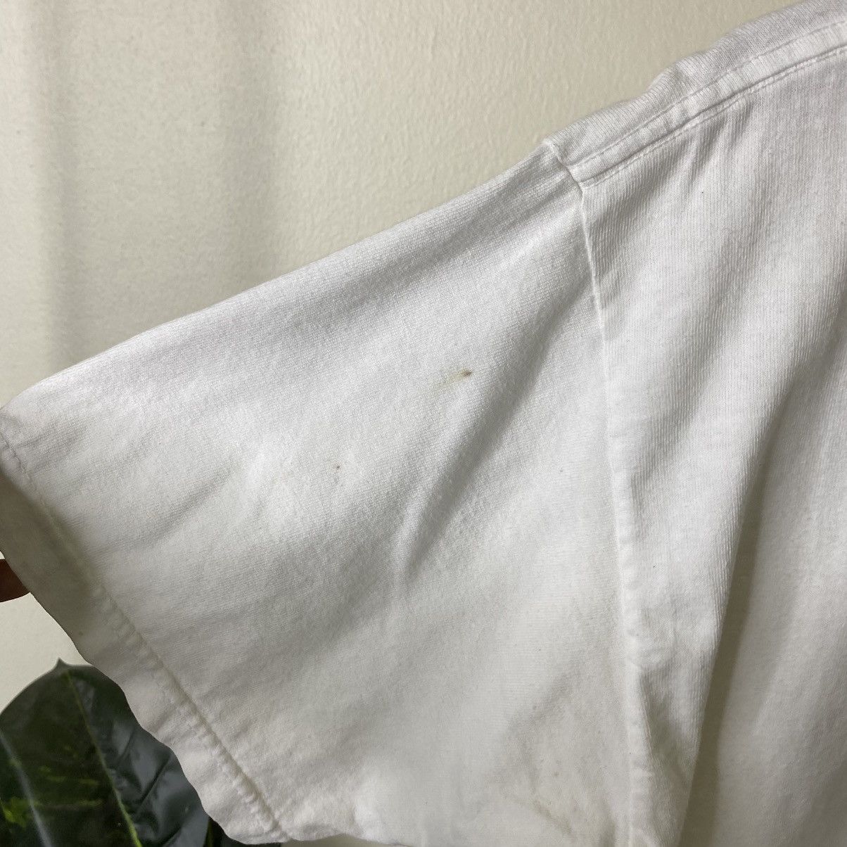 Vintage Vintage 90s The Boulder Mountaineer White Tee Large Size Size US L / EU 52-54 / 3 - 3 Thumbnail