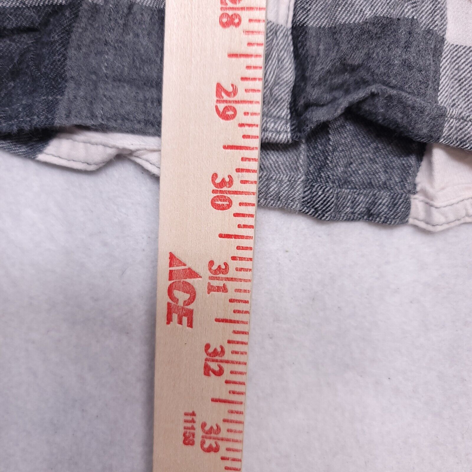 Sonoma Sonoma Gingham Flannel Shirt Mens Size M Gray Black White Size US M / EU 48-50 / 2 - 7 Thumbnail