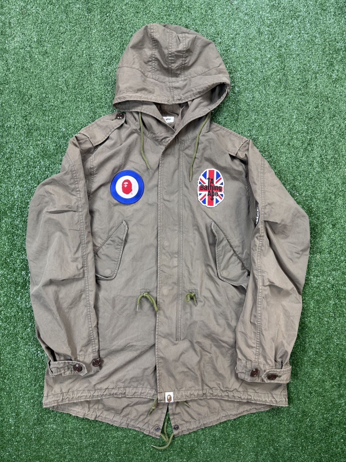 Bape RARE 2009 bape x the who UK flagM51 Fishtail Parka SZ M Size US M / EU 48-50 / 2 - 1 Thumbnail