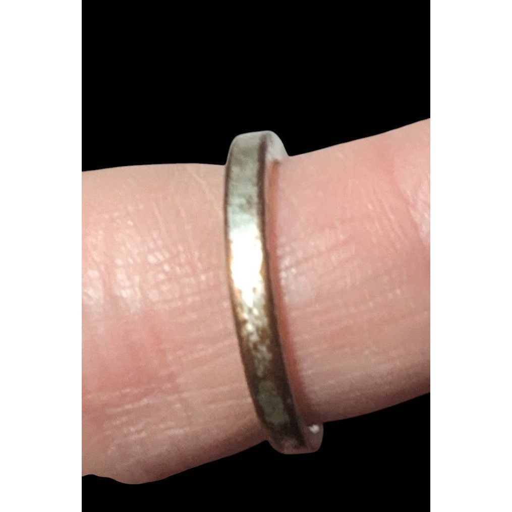 Other Cursive Engraved Silver Tone Fashion Ring Size 6 1/4 Size ONE SIZE - 6 Thumbnail