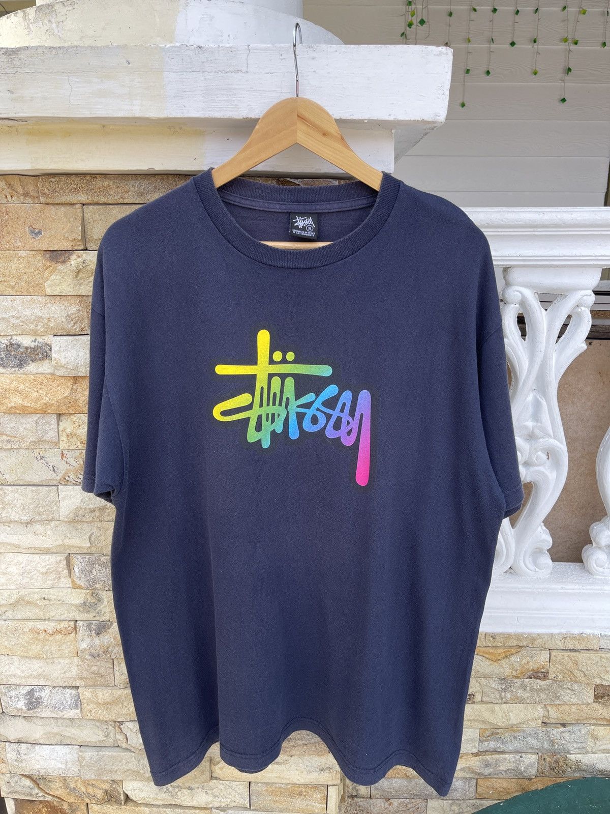 Stussy Rare🔥Vtg STUSSY Big Spellout Multicolour Logo Tee Size US XL / EU 56 / 4 - 1 Thumbnail