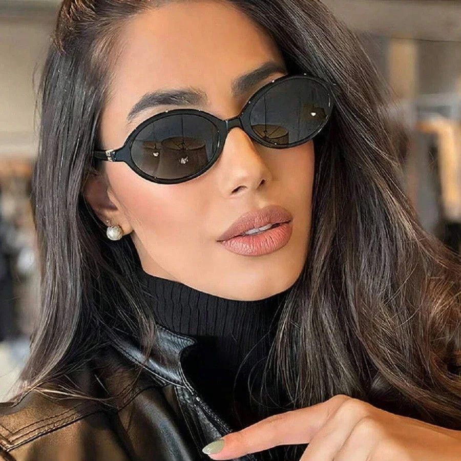 Other Black Small Frame Sun Glasses Size ONE SIZE - 1 Thumbnail