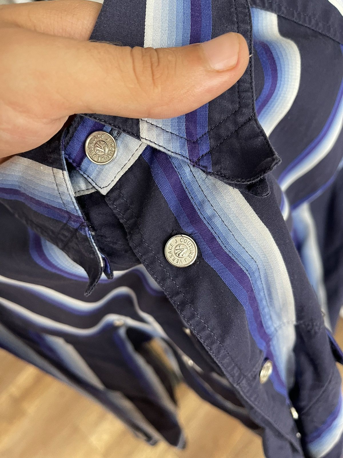 Versace Jeans Couture Versace Jeans Couture Vintage Shirt Button Up Striped 90s Size US XL / EU 56 / 4 - 7 Thumbnail