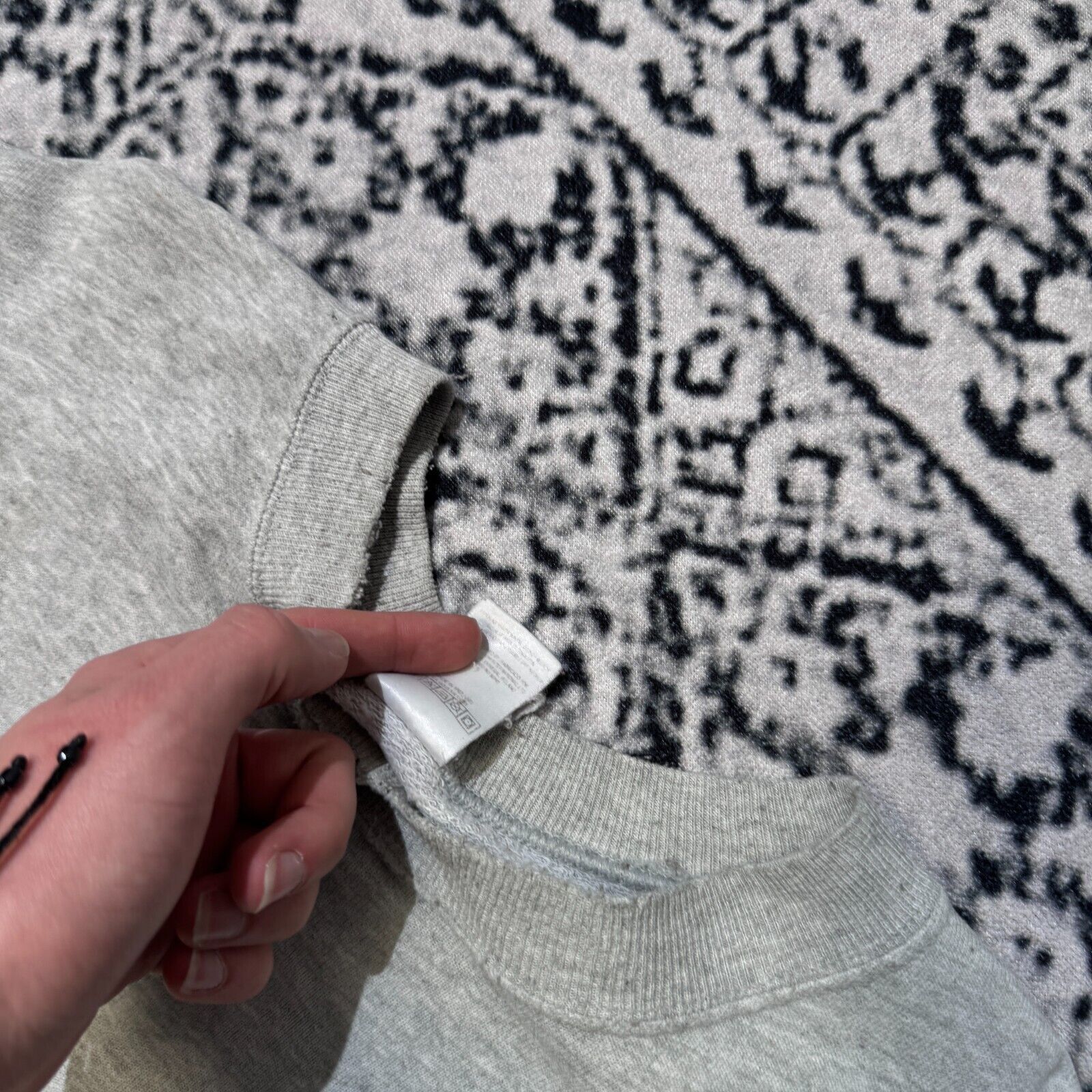 Fruit Of The Loom × Vintage Vintage Gray Cotton Crewneck Size XL Fruit Of The Loom Size US XL / EU 56 / 4 - 7 Thumbnail