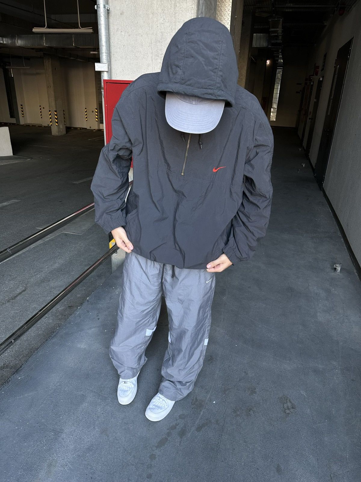 Nike × Vintage Vintage Nike light jacket 1/4 windbreaker grey x-training Size US XL / EU 56 / 4 - 2 Thumbnail
