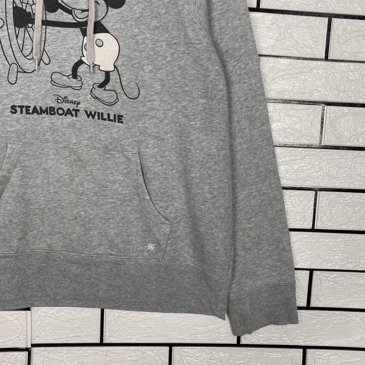 Japanese Brand 📌Vintage Sweatshirt Mickey Mouse Big Logo Size US L / EU 52-54 / 3 - 6 Thumbnail