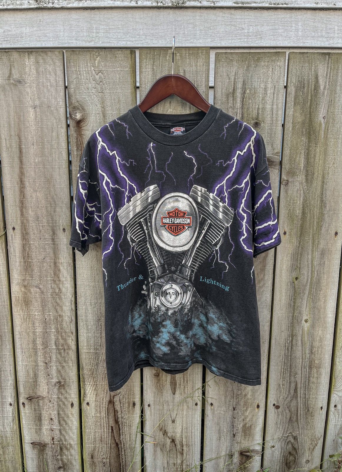 Harley Davidson Harley thunder and lightning Davidson purple vintage tshirt Size US XL / EU 56 / 4 - 3 Thumbnail