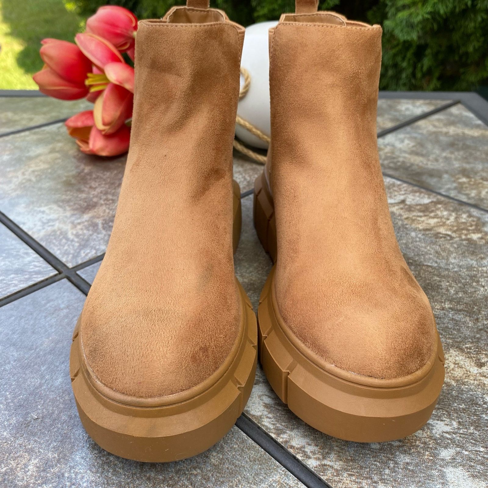 BP. NEW BP Tan Niya Lug Sole Chelsea Boot Size 6 Size US 6 / IT 36 - 2 Thumbnail