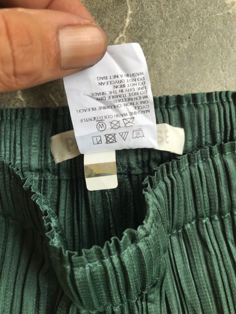 Pleats Please Issey Miyake Issey Miyake Pleats Please Pants Size 30" / US 8 / IT 44 - 4 Thumbnail