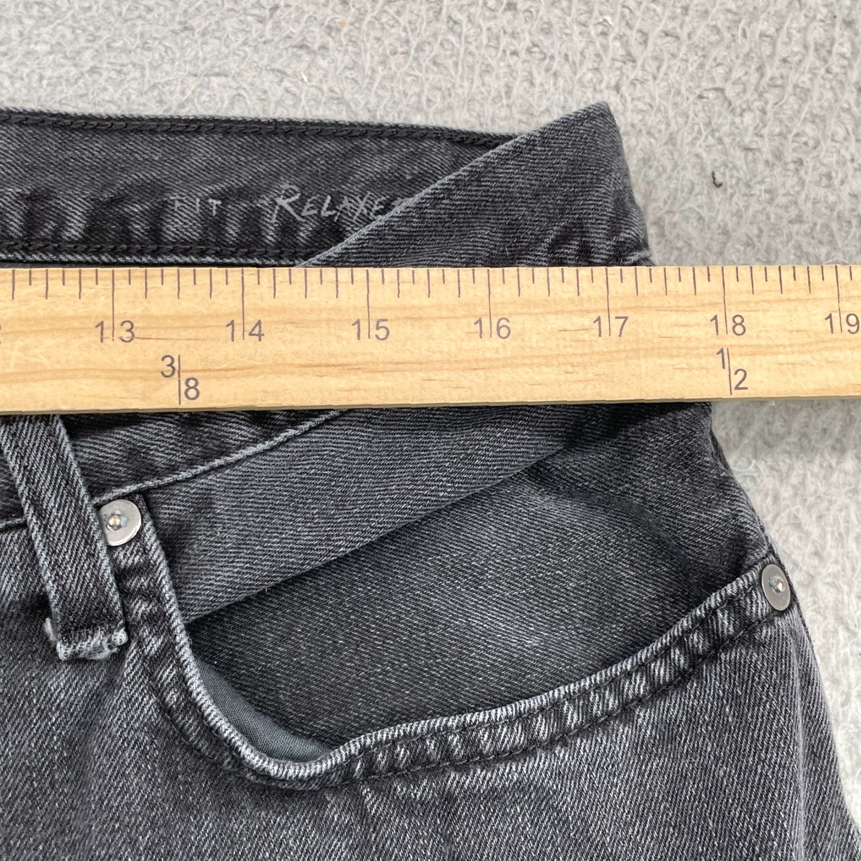 Eddie Bauer VINTAGE Eddie Bauer Jeans Mens 34x30 Black USA Classic Straight 90s Workwear Y2K Rodeo Mens Size US 34 / EU 50 - 3 Thumbnail