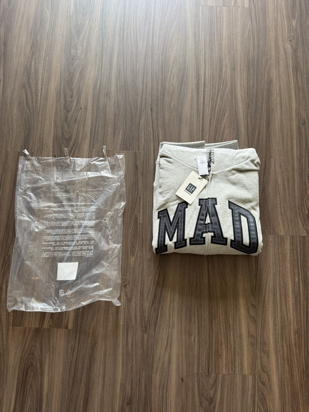 Gap × Madhappy GAP x MAD Happy Full Zip Hoodie Oatmeal Grey Logo Hoodie XL Size US XL / EU 56 / 4 - 2 Thumbnail