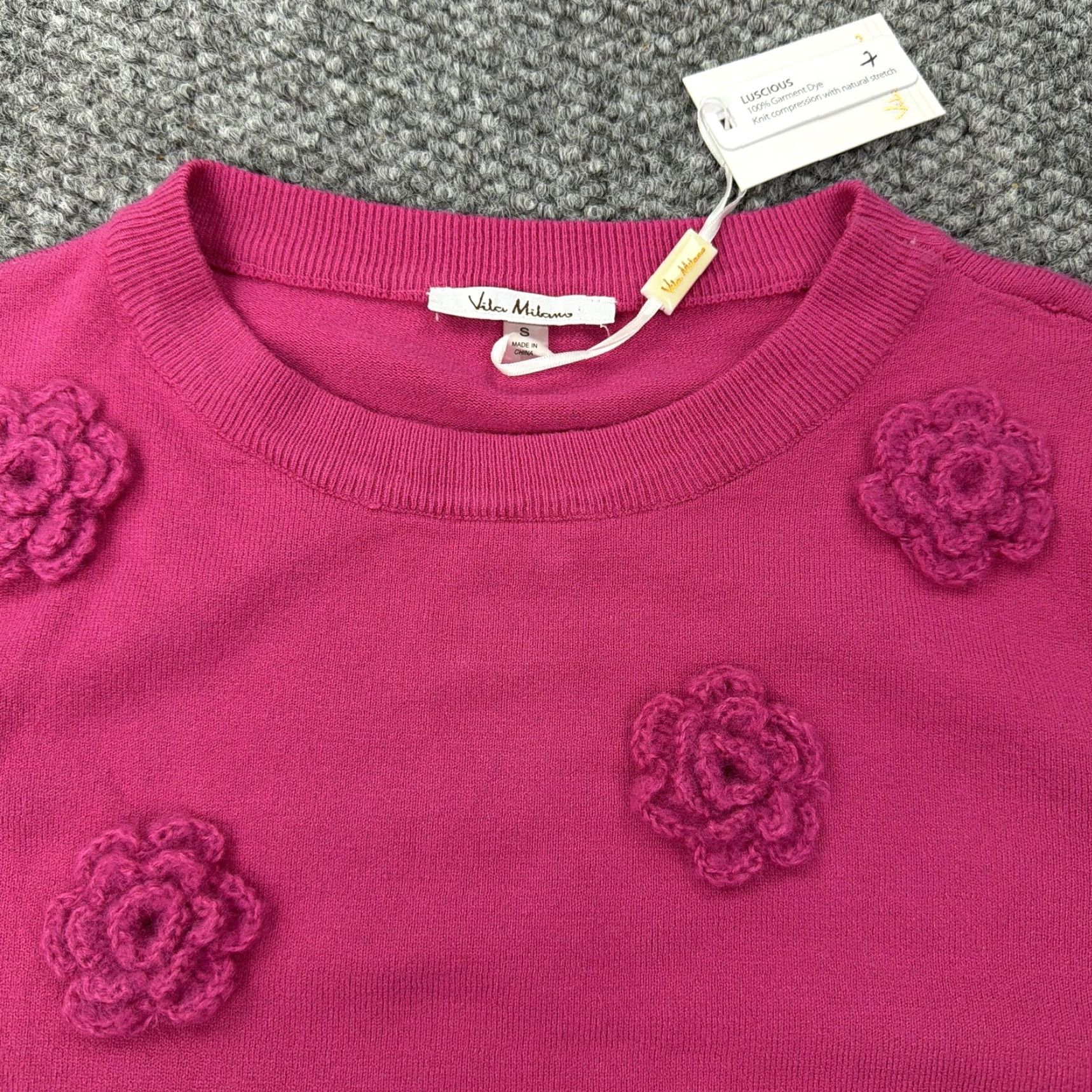Vintage Vila Milano Sweater Womens Small Pink Hibiscus 3D Floral Rose Applique Knit Crochet Crew Neck Long Sleeve Shirt Women Pink Floral 3D Size S / US 4 / IT 40 - 2 Thumbnail