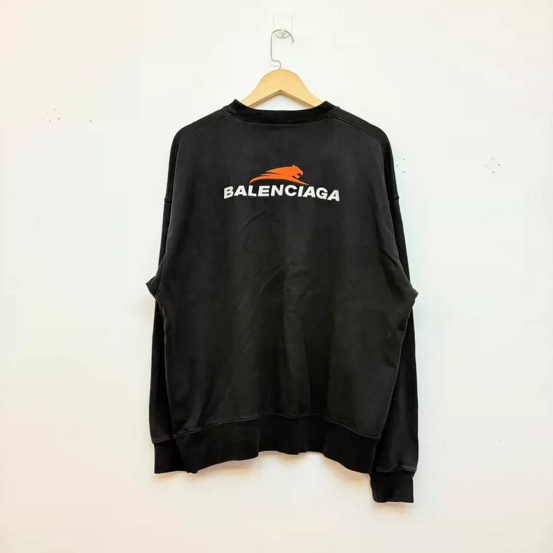 Balenciaga Balenciaga Year of the Tiger Printed Crew Neck Sweatshirt Size US S / EU 44-46 / 1 - 2 Thumbnail