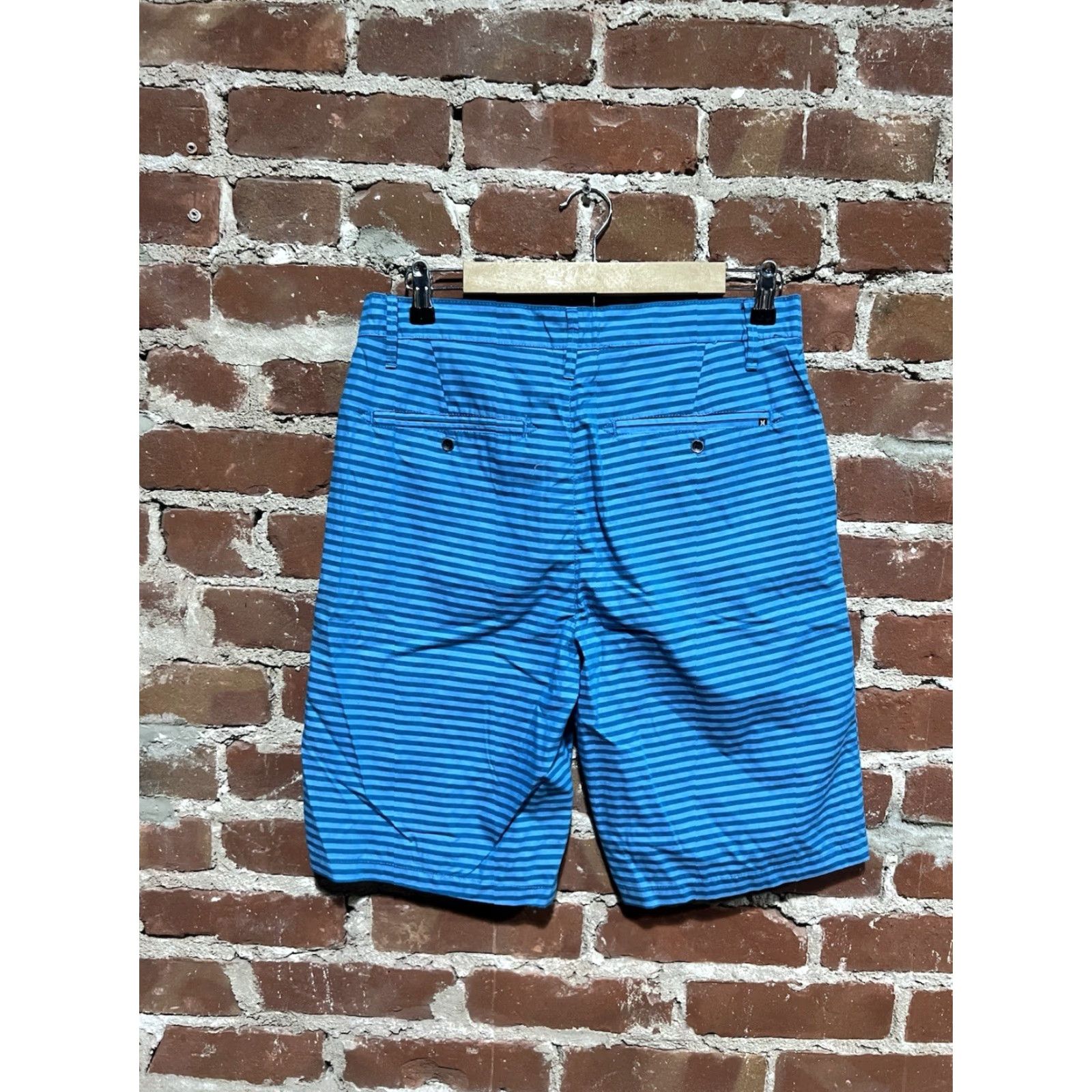 Hurley Hurley Mens Blue Striped Chino Shorts 30 Regular Size Chino Pants Blue Striped Mens Ham? Size US 30 / EU 46 - 2 Thumbnail