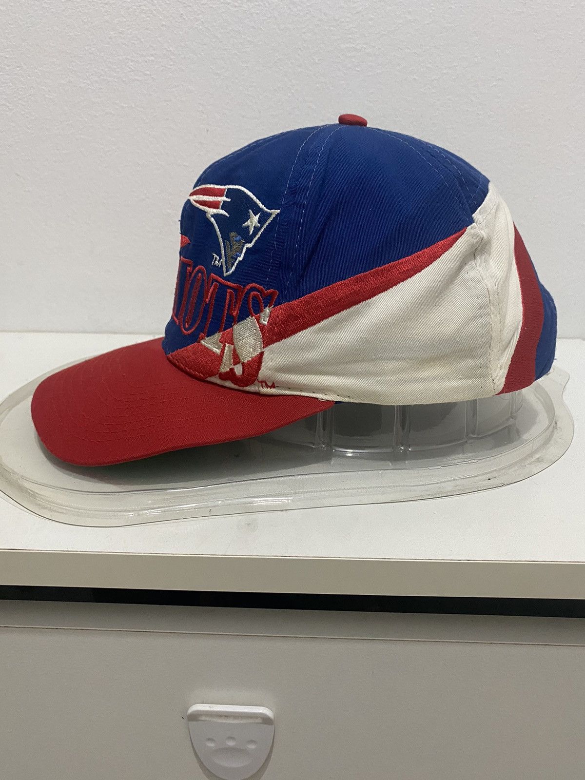 90’s New England Patriots Logo shops Athletic Splash NFL Snapback Hat