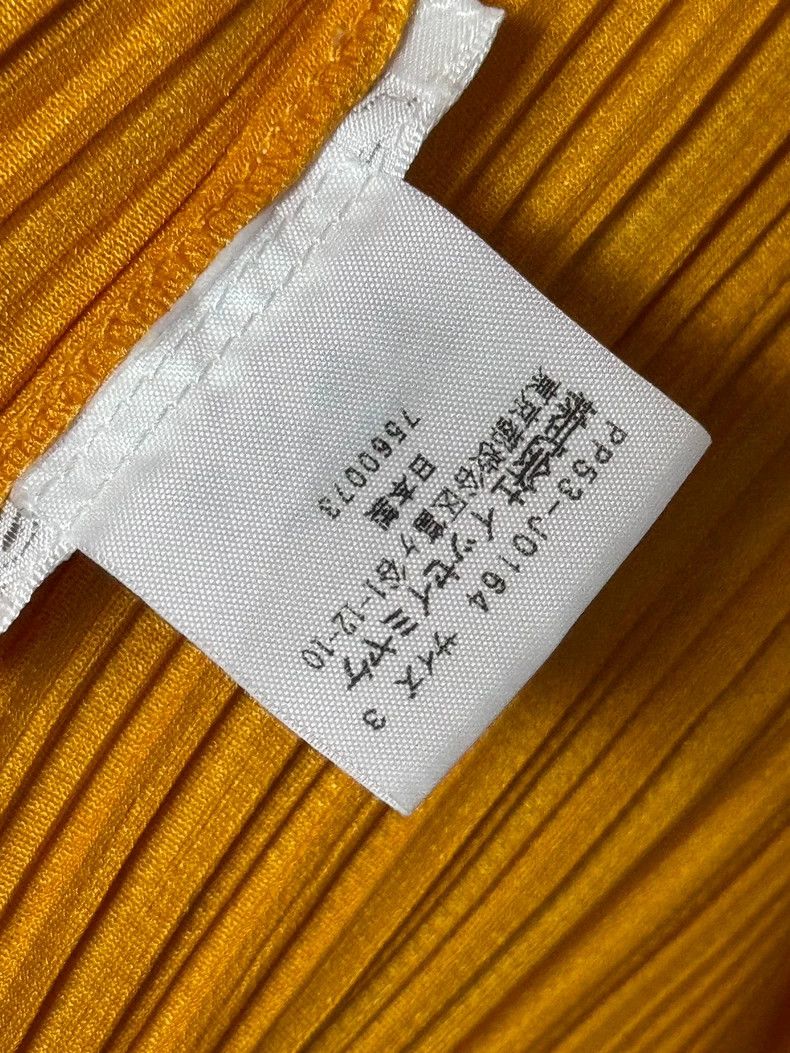 Issey Miyake Issey Miyake size:3 Pumpkin-colored pleated cardigan Size XS / US 0-2 / IT 36-38 - 5 Thumbnail