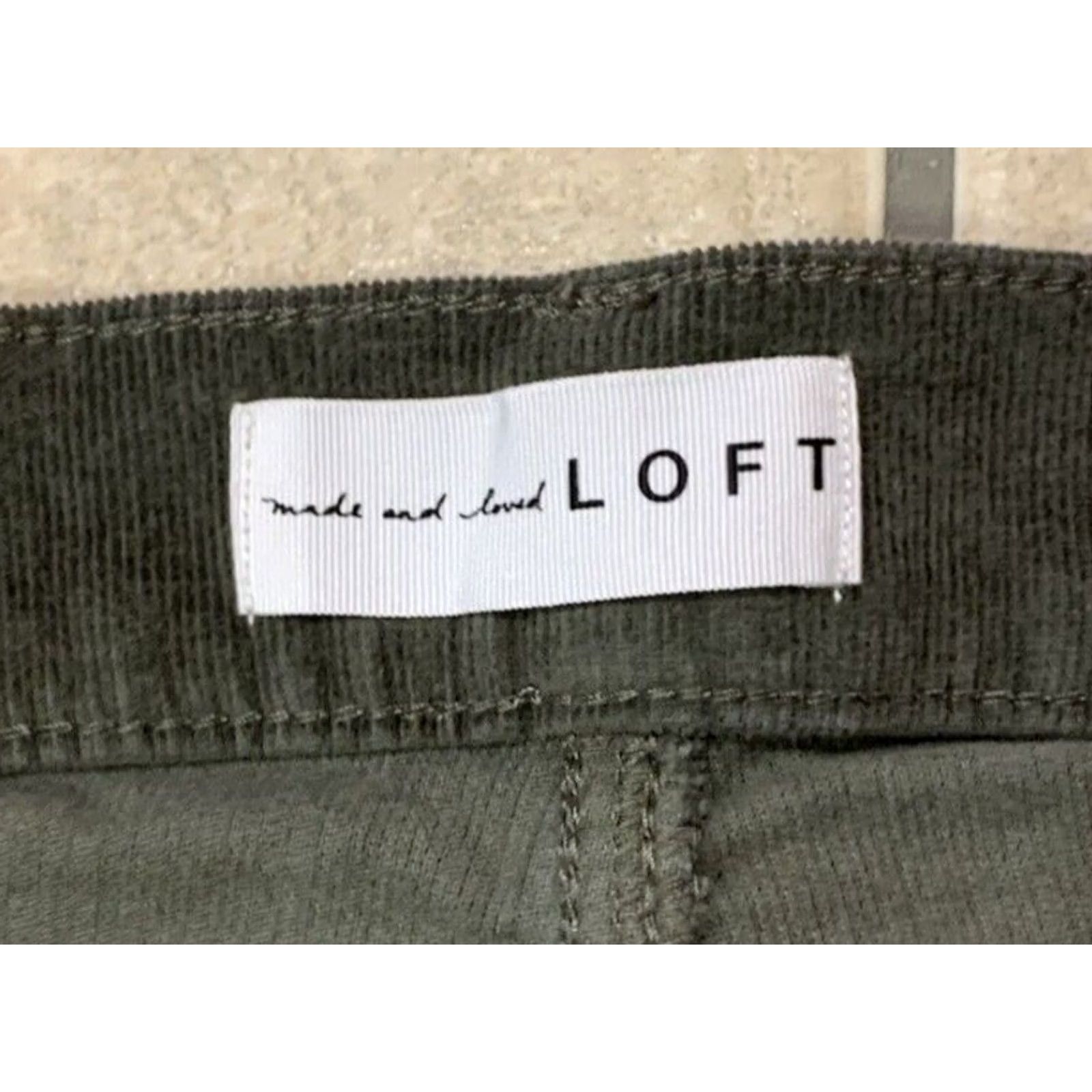 Loft Loft Women’s 8 Corduroy Pants - Olive High Waist Skinny 31x29/29in Inseam - 31" Waist, 5.5" Leg Opening - Casual Work Travel Slimming Stretch Pockets Size 30" / US 8 / IT 44 - 7 Thumbnail