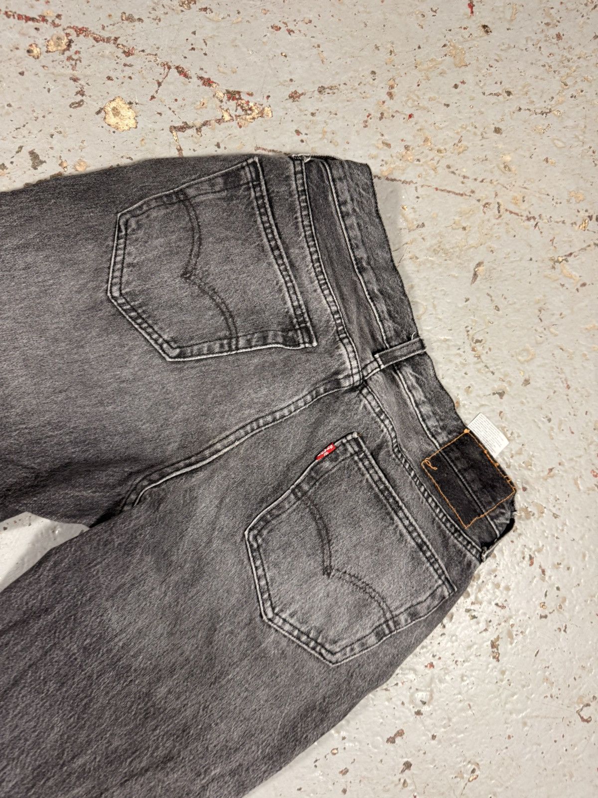 Levi's Vintage Classic Faded Levi Denim Jeans Size US 30 / EU 46 - 2 Thumbnail