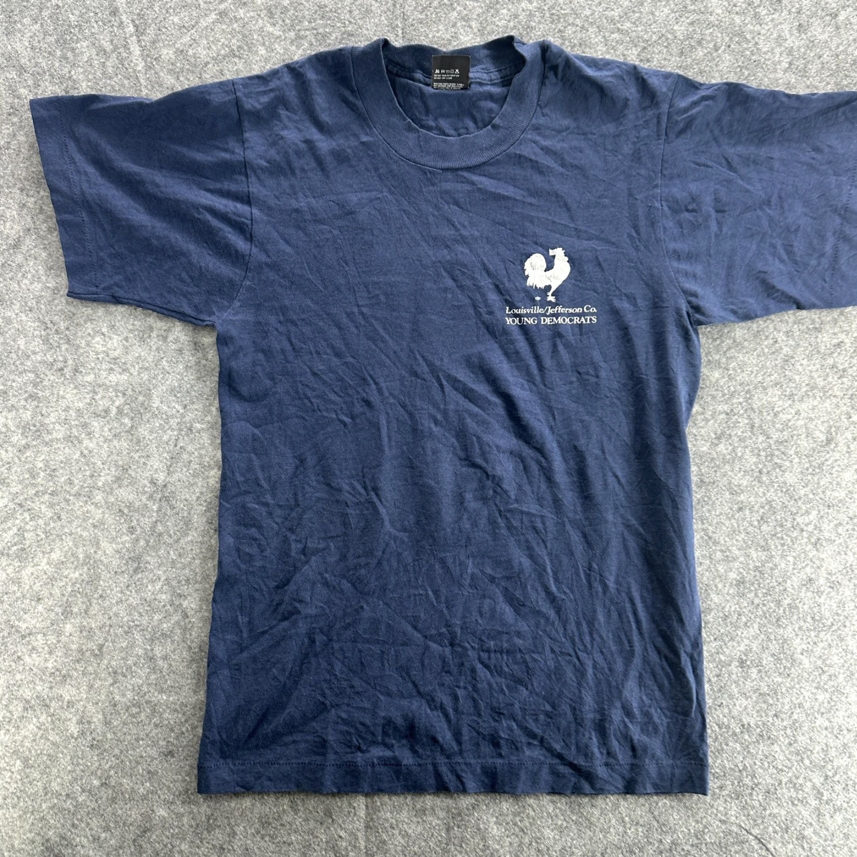 Vintage VINTAGE Screen Stars Best Louisville Jefferson Co Young Democrats Shirt Mens Medium Blue 90s Logo Political Rooster Crew Neck Short Sleeve Made in USA Size US M / EU 48-50 / 2 - 2 Thumbnail