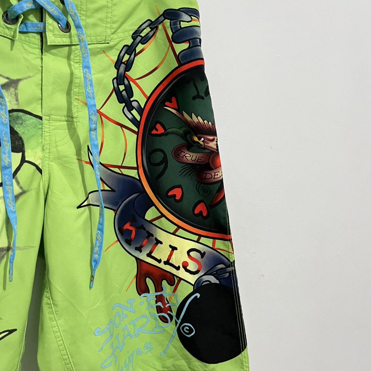 Ed Hardy Ed Hardy Tattoo Graphic Board Shorts Size US 30 / EU 46 - 7 Thumbnail