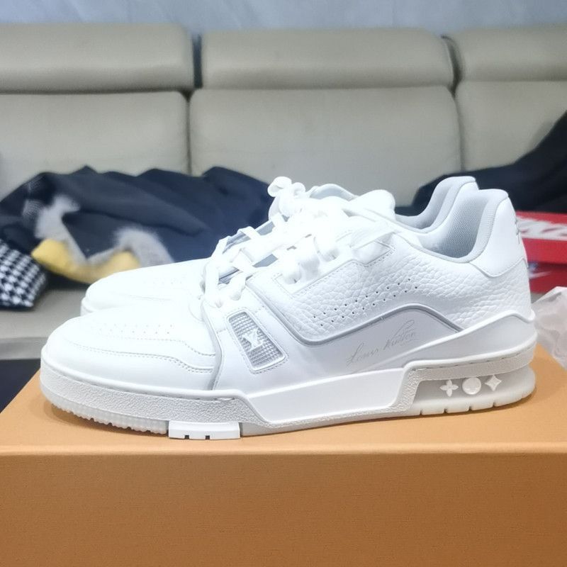 Louis Vuitton Louis Vuitton Trainer Stylish Low-Top Sneakers -2508 Size US 9 / EU 42 - 1 Thumbnail