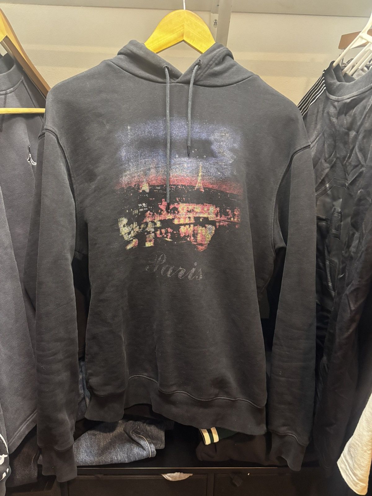 Balenciaga Balenciaga FW17 Paris Tourist Souvenir Pullover Hoodie Size US S / EU 44-46 / 1 - 1 Thumbnail