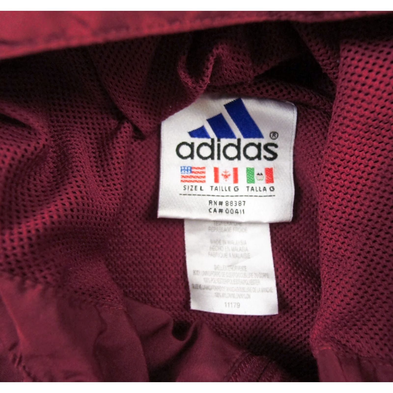 Adidas VINTAGE adidas Jacket Mens Large Red Windbreaker Hooded Zip Pullover Casual Mens Windbreaker Adidas Logo All Seasons Outdoor 90s? Size US L / EU 52-54 / 3 - 7 Thumbnail
