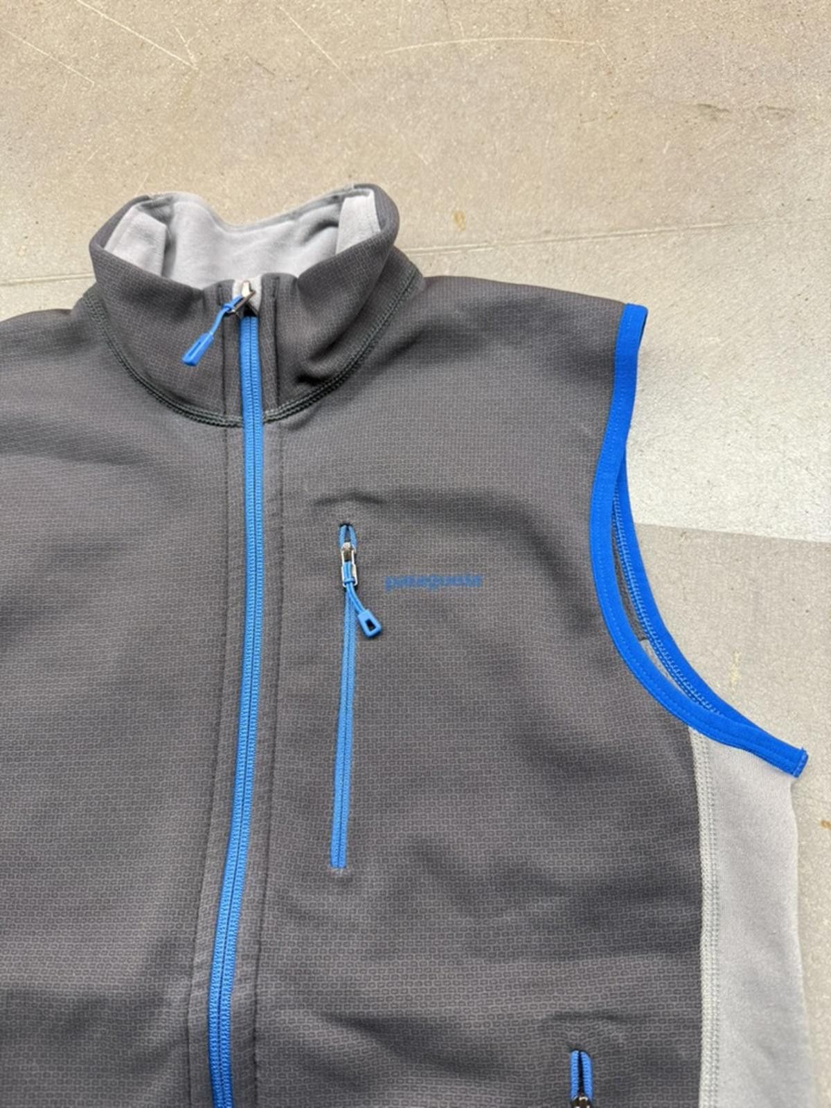 Patagonia Mens Small Piton Hybrid Vest Gray/Blue Softshell