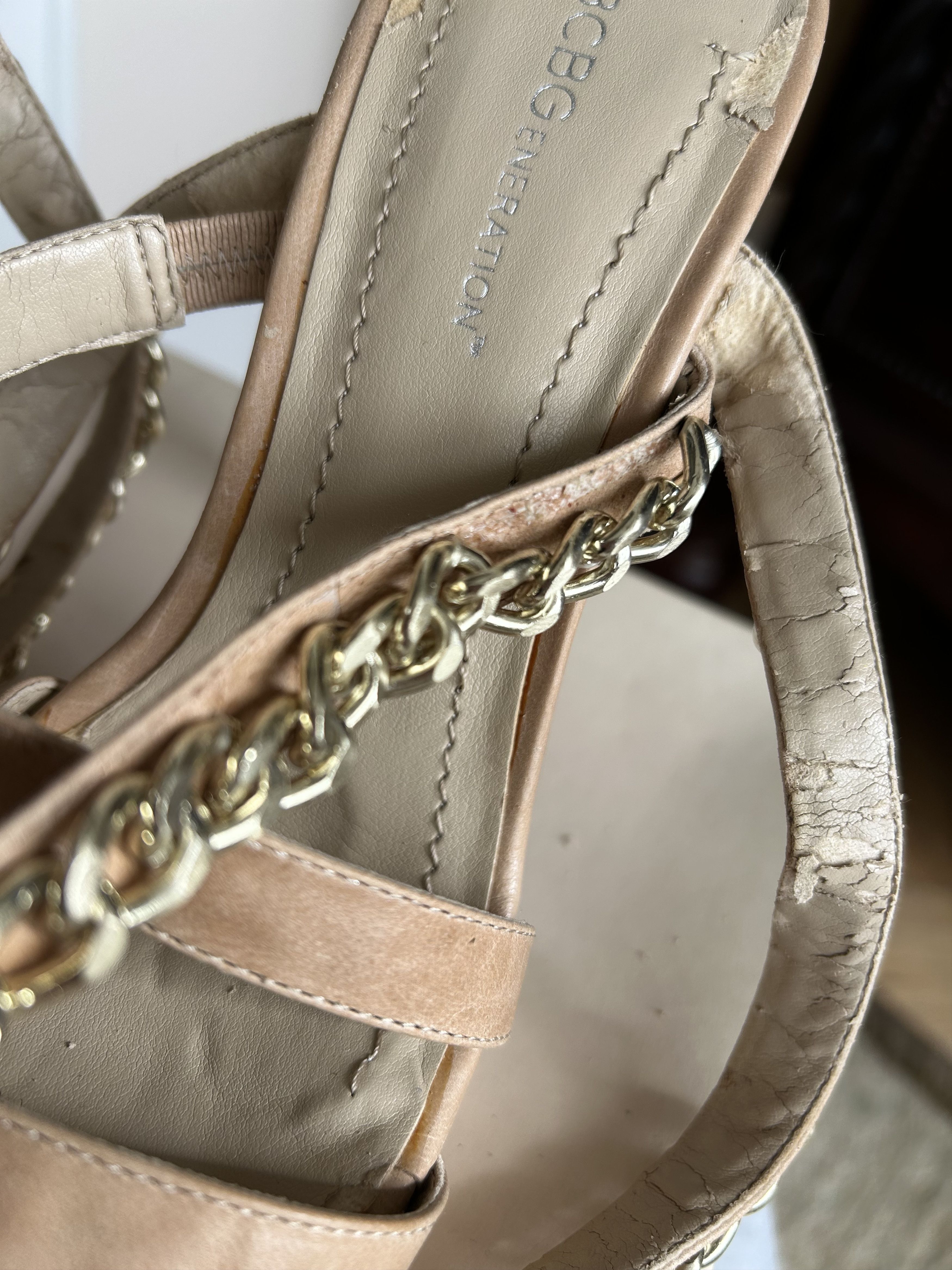 Bcbgmaxazria BCBGeneration Sandals Beige Leather Gold Chains Buckles 7.5 Size US 7.5 / IT 37.5 - 7 Thumbnail