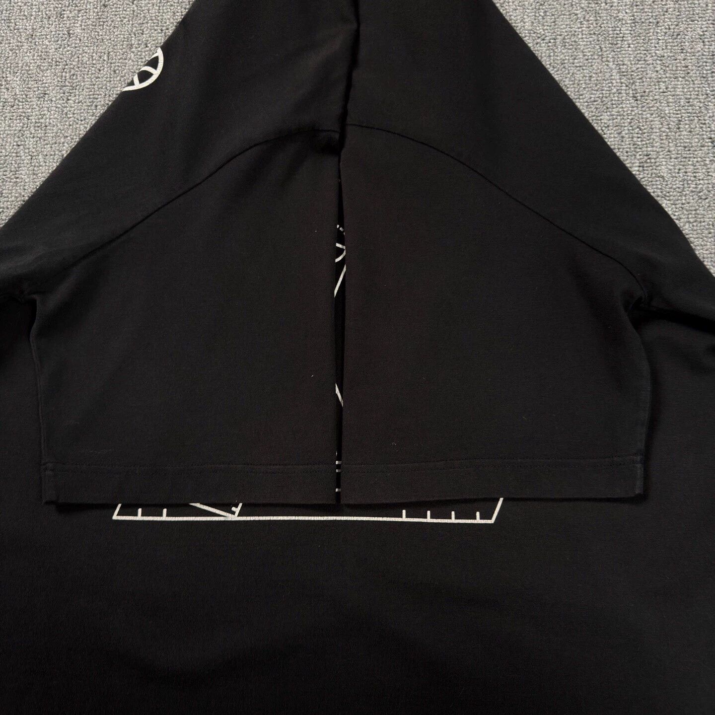 Louis Vuitton LV x NBA Big Logo Black Short Sleeve XXL Mint Size US XXL / EU 58 / 5 - 6 Thumbnail