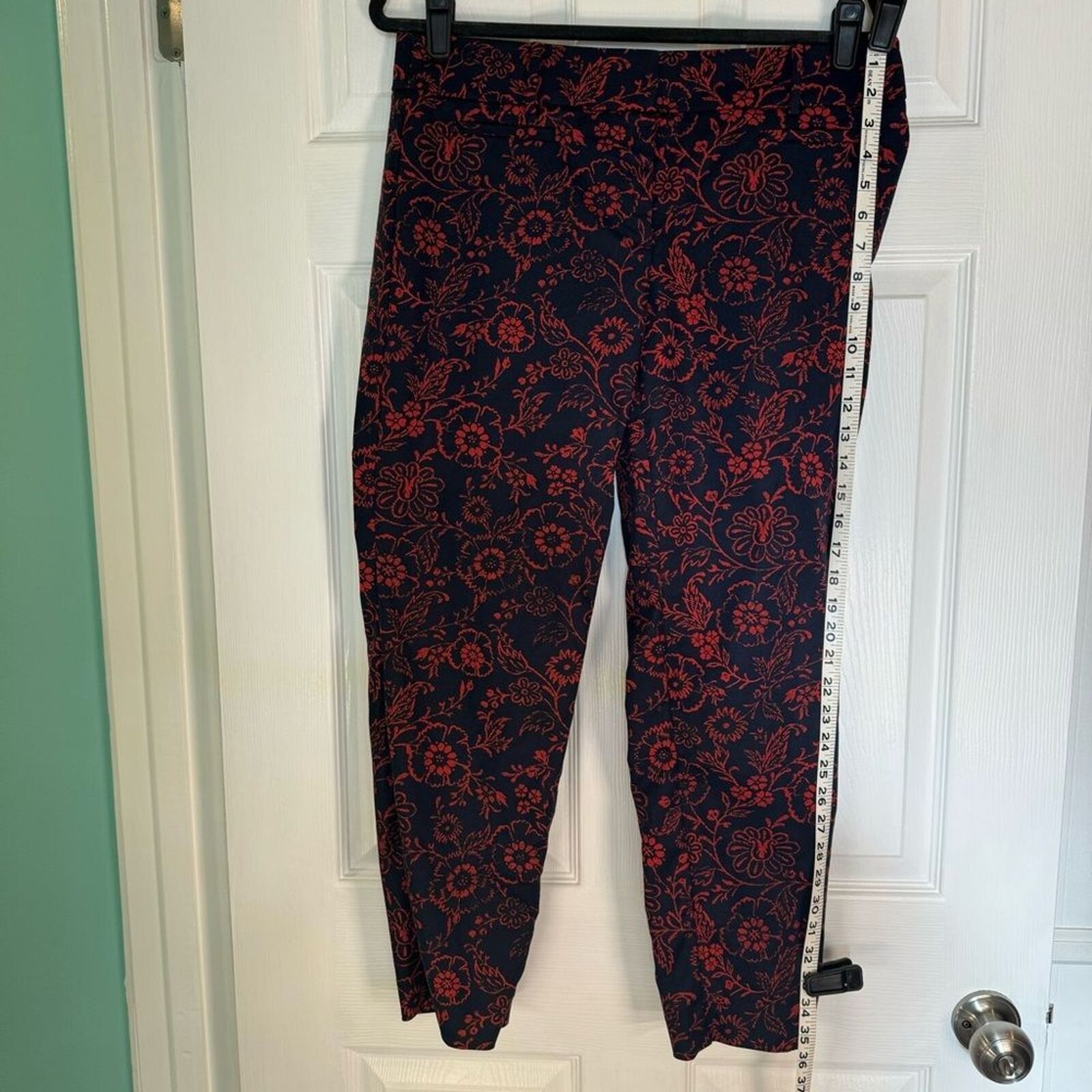 Loft LOFT Marisa Floral Riviera Ankle Pants Size 8 Size 30" / US 8 / IT 44 - 13 Thumbnail