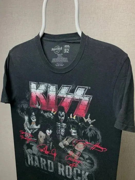 KISS Kiss Hard Rock Cafe T-shirt size S color black group Size US S / EU 44-46 / 1 - 2 Thumbnail