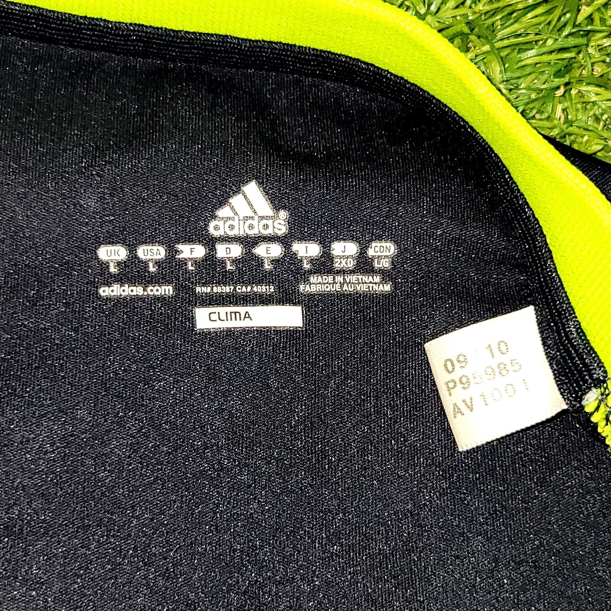 Adidas Cristiano Ronaldo Real Madrid 2010 2011 Away Soccer Jersey L Size US L / EU 52-54 / 3 - 5 Thumbnail