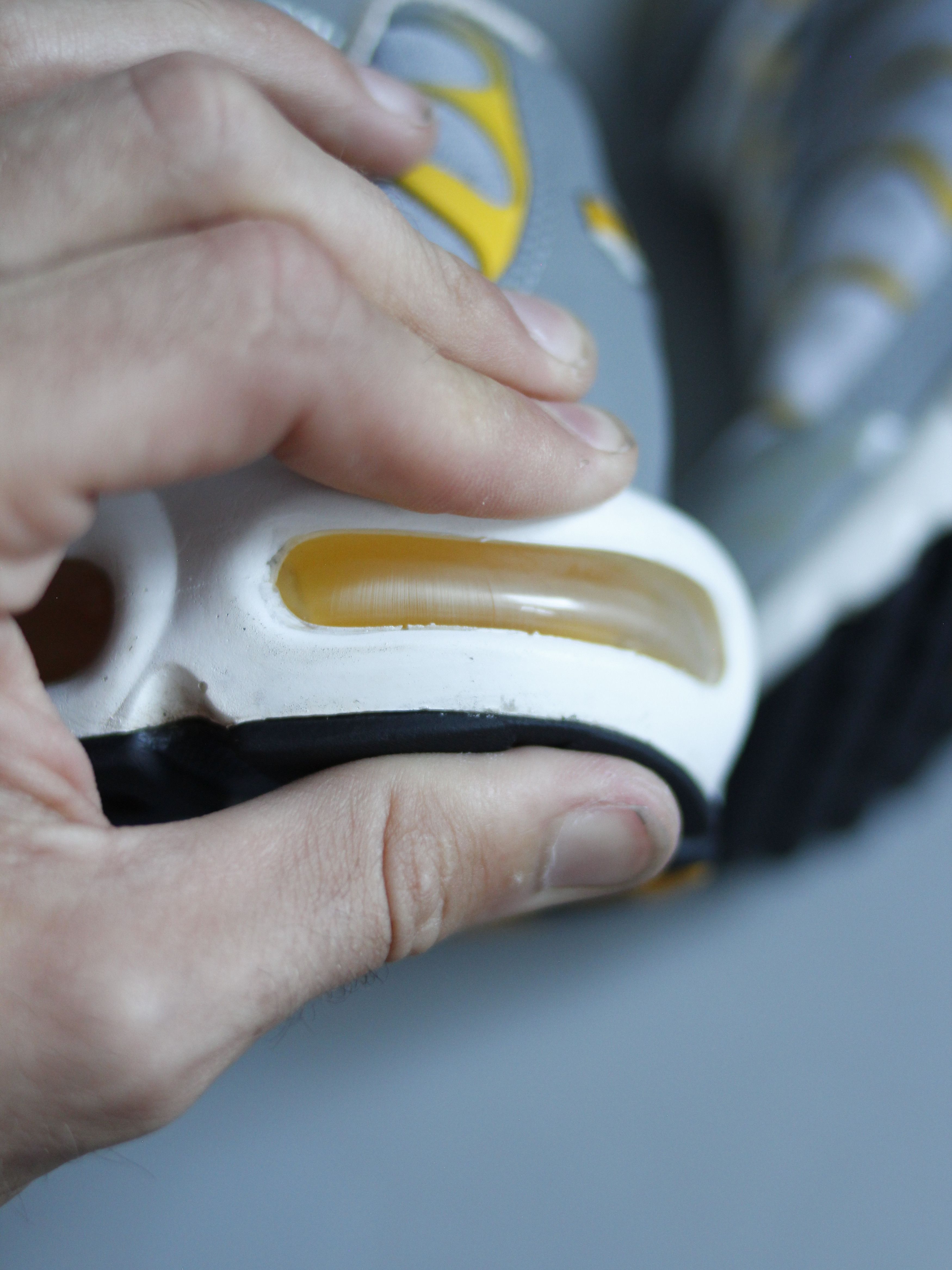 Nike Nike Air Max Tn Plus Sulphur Sneakers 41 Us 8 Size US 8 / EU 41 - 19 Thumbnail