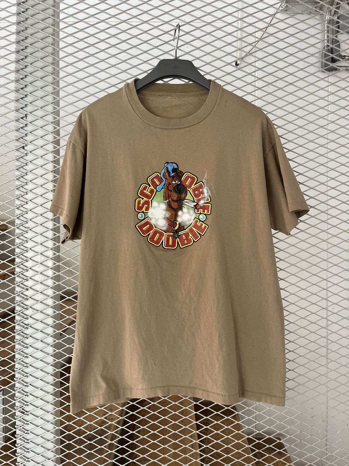 Vintage Vintage Scoobie Doobie 420 Style on Tshirt 90’s Size US XL / EU 56 / 4 - 2 Thumbnail