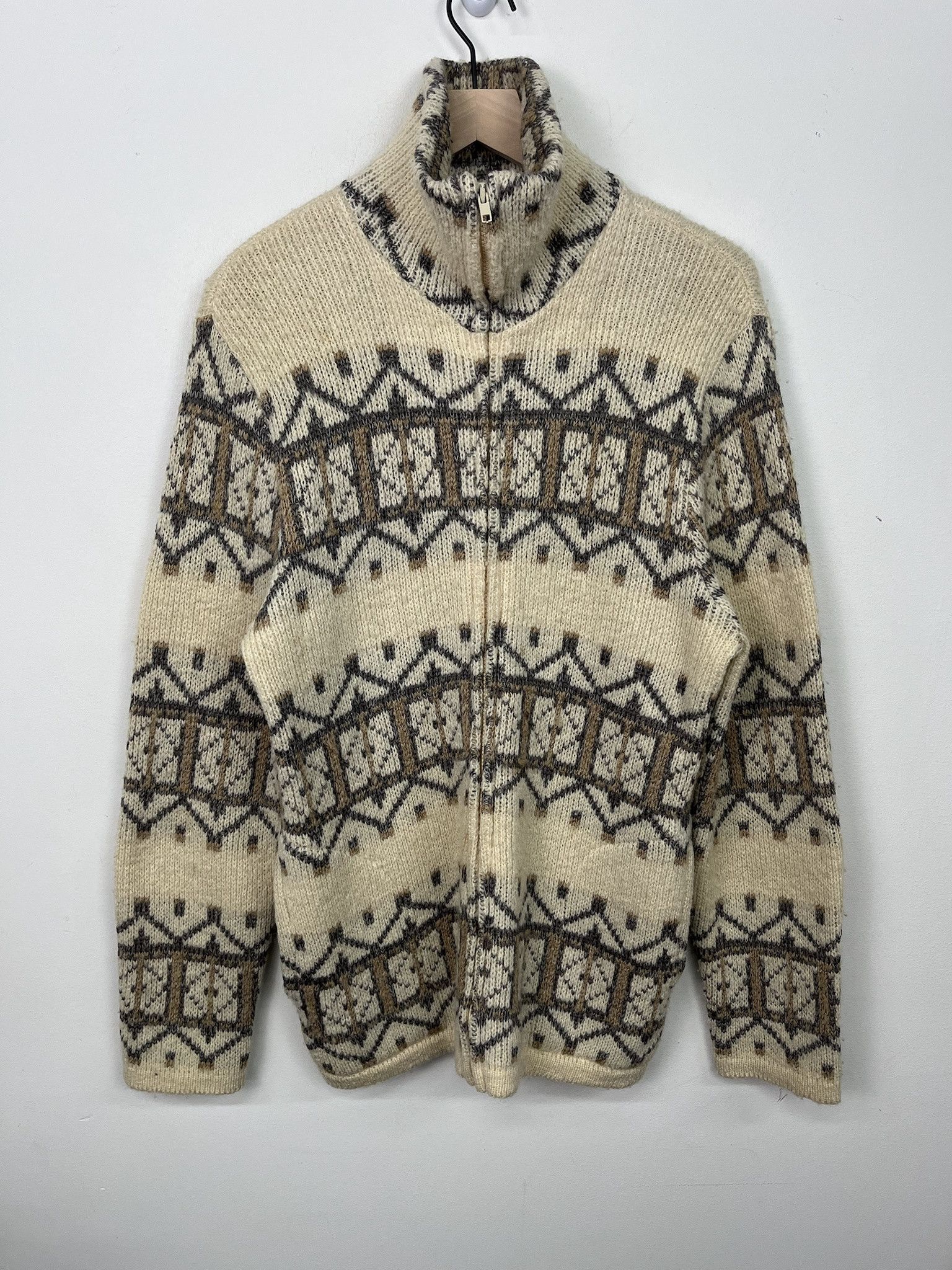 Vintage Vintage Tundra Knit Cardigan 90s Full Zip Wool Patterned Knit Sweater Size XL Size US XL / EU 56 / 4 - 1 Thumbnail