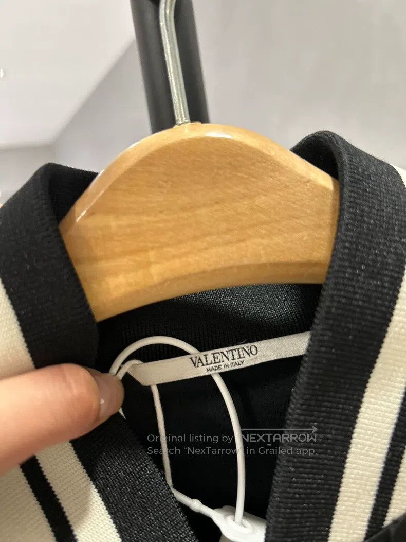 Valentino Valentino Satin baseball jacket Size US M / EU 48-50 / 2 - 3 Thumbnail