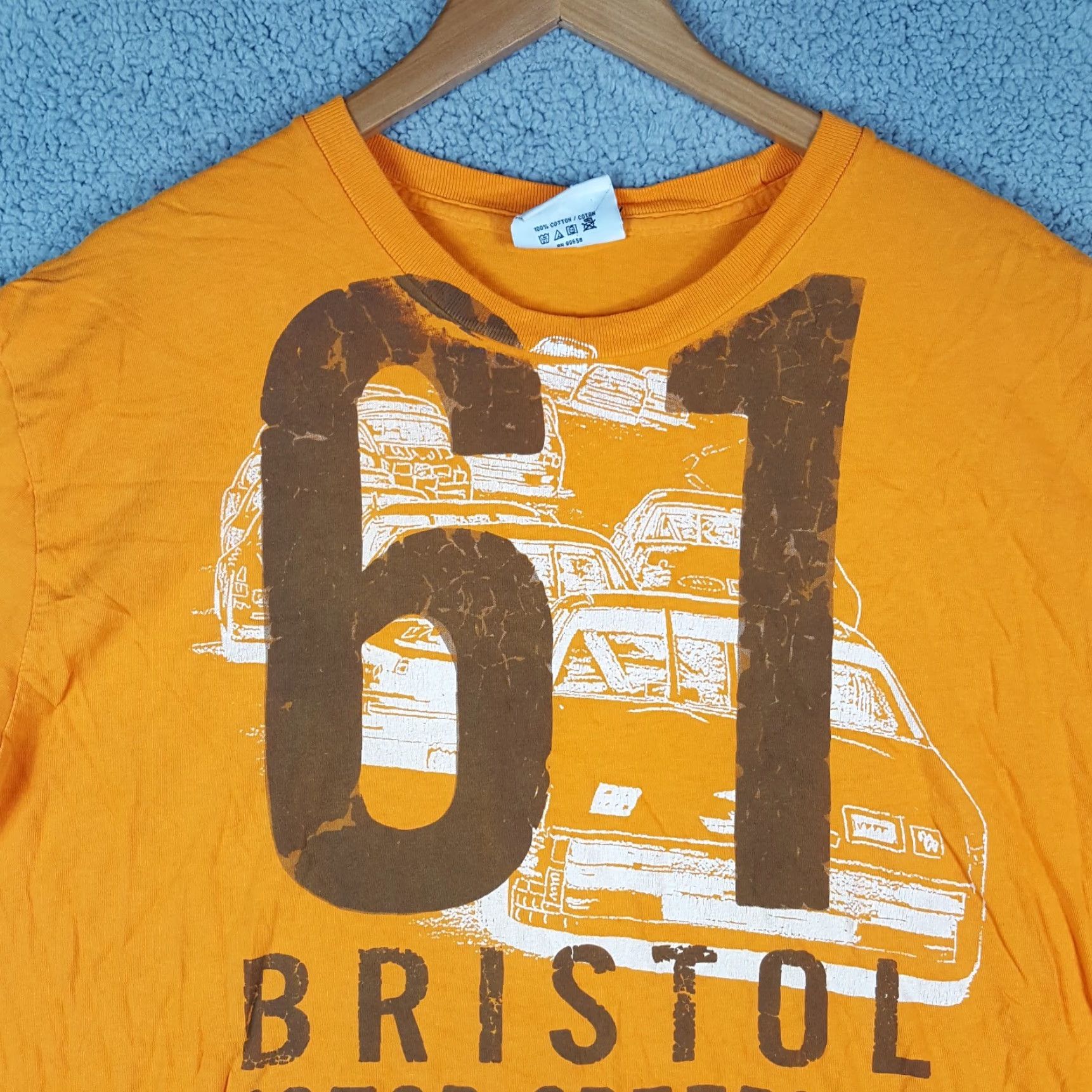 NASCAR Vintage Bristol Motor Speedway NASCAR Racing T Shirt Men XL Orange 90s Car Race Y2K Retro Sports Size US XL / EU 56 / 4 - 2 Thumbnail