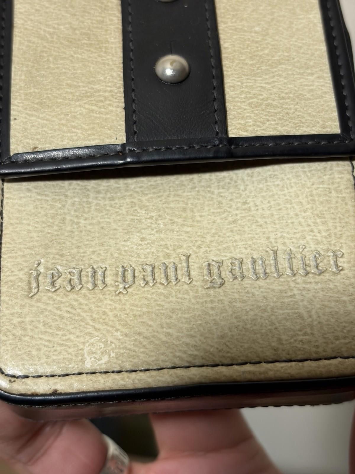 Jean Paul Gaultier Jean Paul Gaultier Beige Black Leather Boxy Cigarette Case Size ONE SIZE - 9 Thumbnail