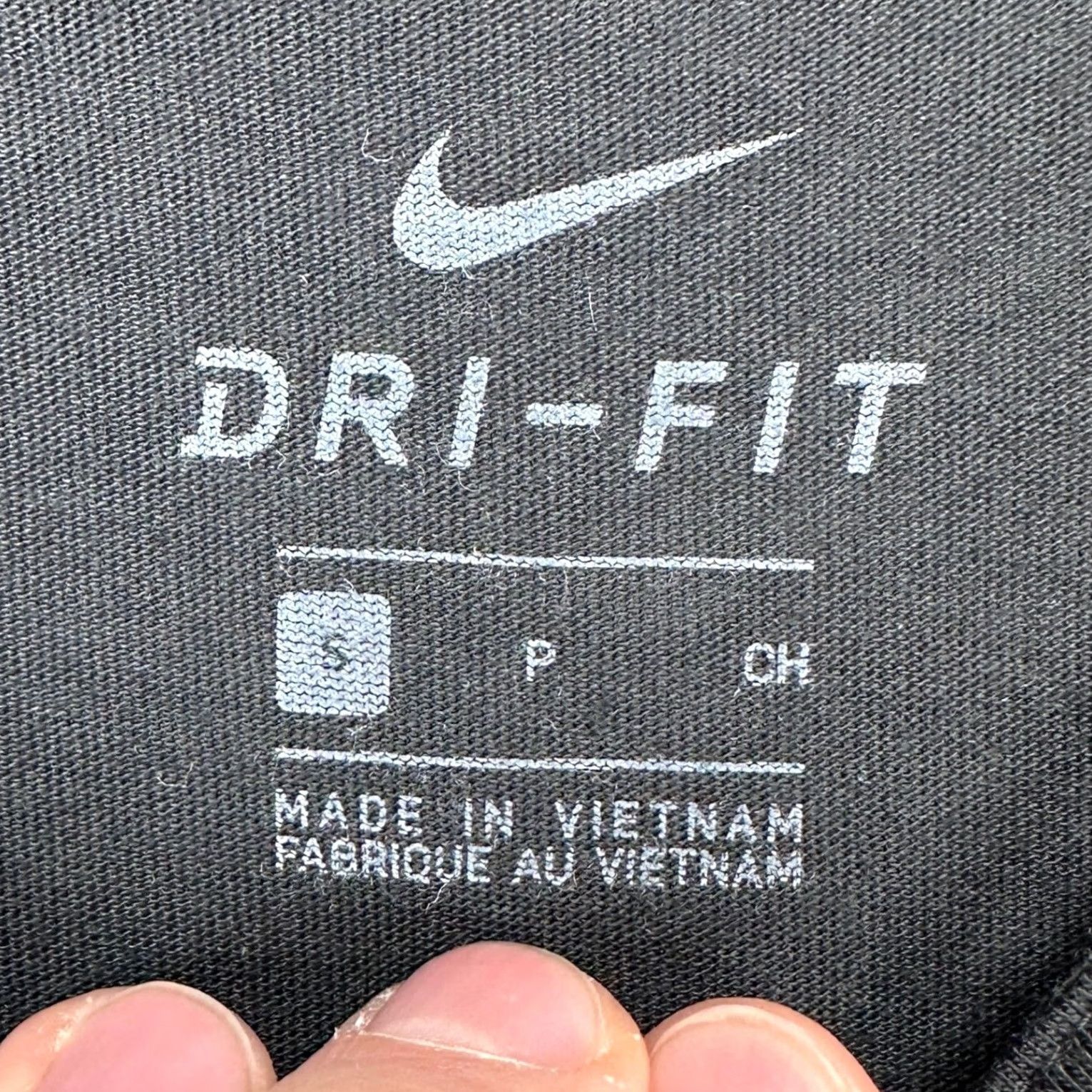 Nike Nike Baseball Mens Henley Shirt Small Dri-Fit Colorblock Half Sleeve Grey Black Shirt Mens Small Colorblock Henley Nike Shirt Size US S / EU 44-46 / 1 - 4 Thumbnail