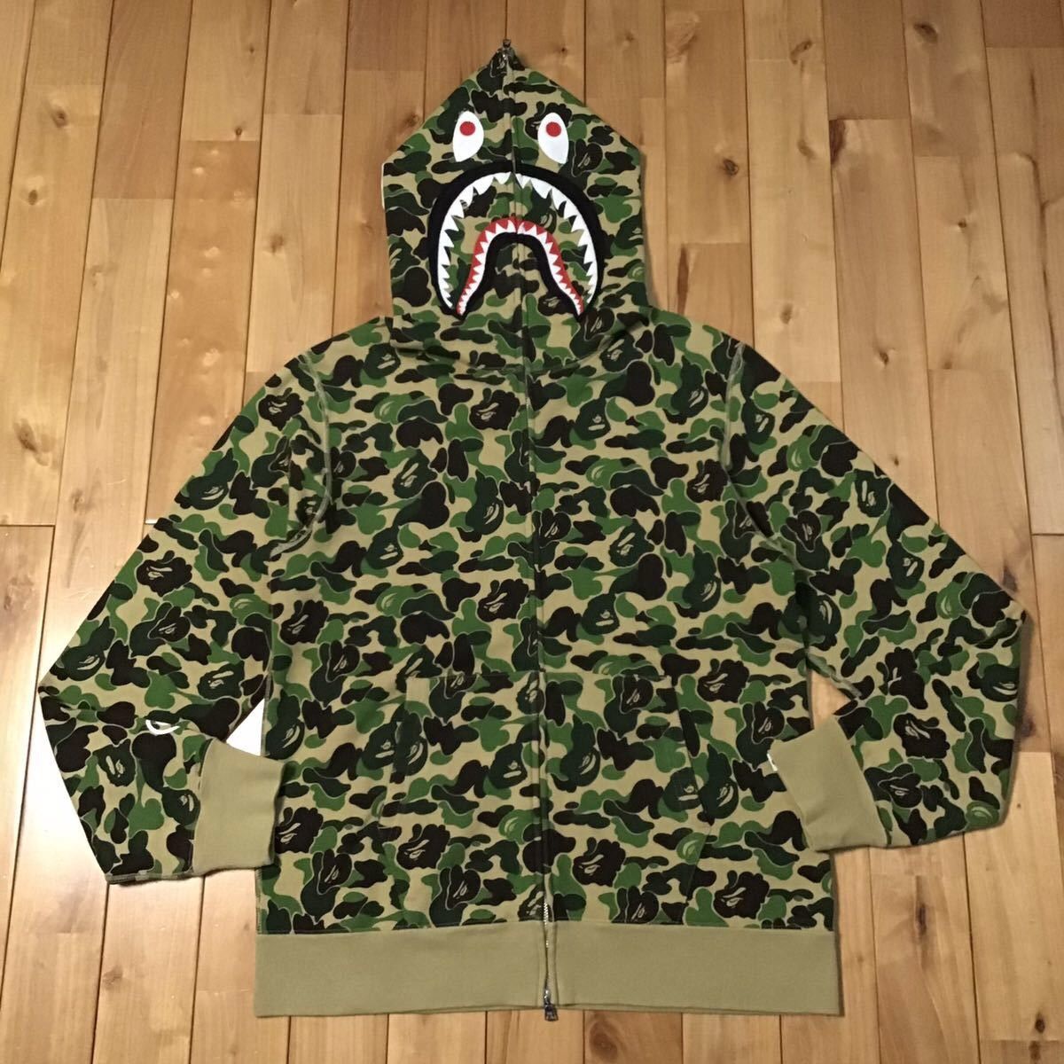 Bape BAPE ABC camo green shark full zip hoodie a bathing ape Size US XL / EU 56 / 4 - 1 Thumbnail