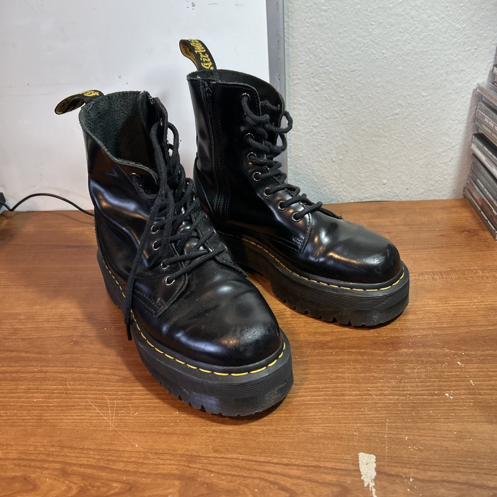 Dr. Martens Dr. Martens Men's Combat Boots Black Patent Leather Mens 7 Size US 7 / EU 40 - 1 Thumbnail