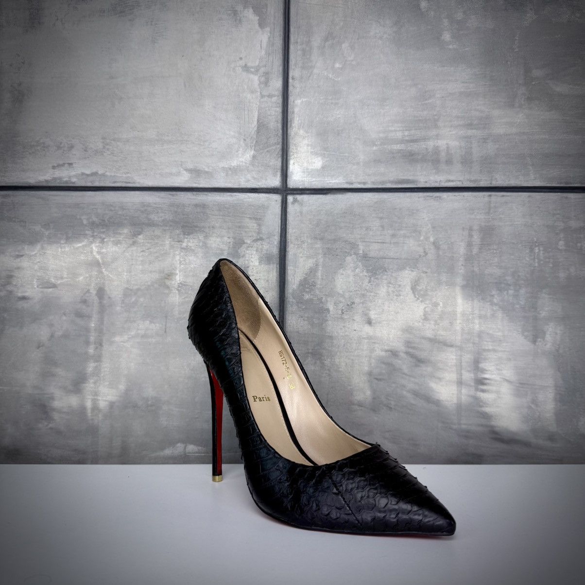 Christian Louboutin Python heels 38 Size US 8 / IT 38 - 2 Thumbnail
