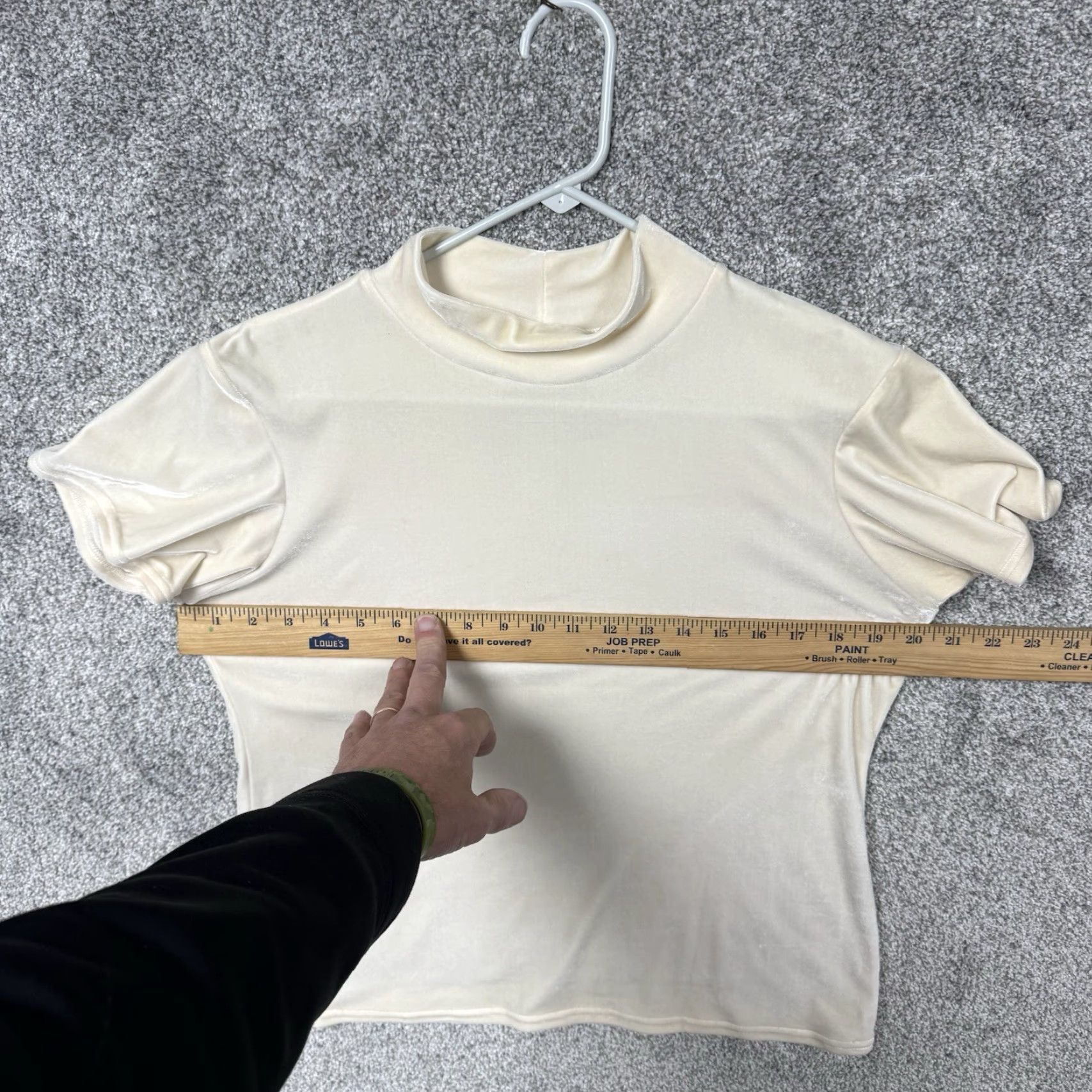 Velour Kathy Ireland Top L Eggshell Velour Soft Girl Night Out Romantic Cozy Feminine Shirt Women Size L / US 10 / IT 46 - 3 Thumbnail