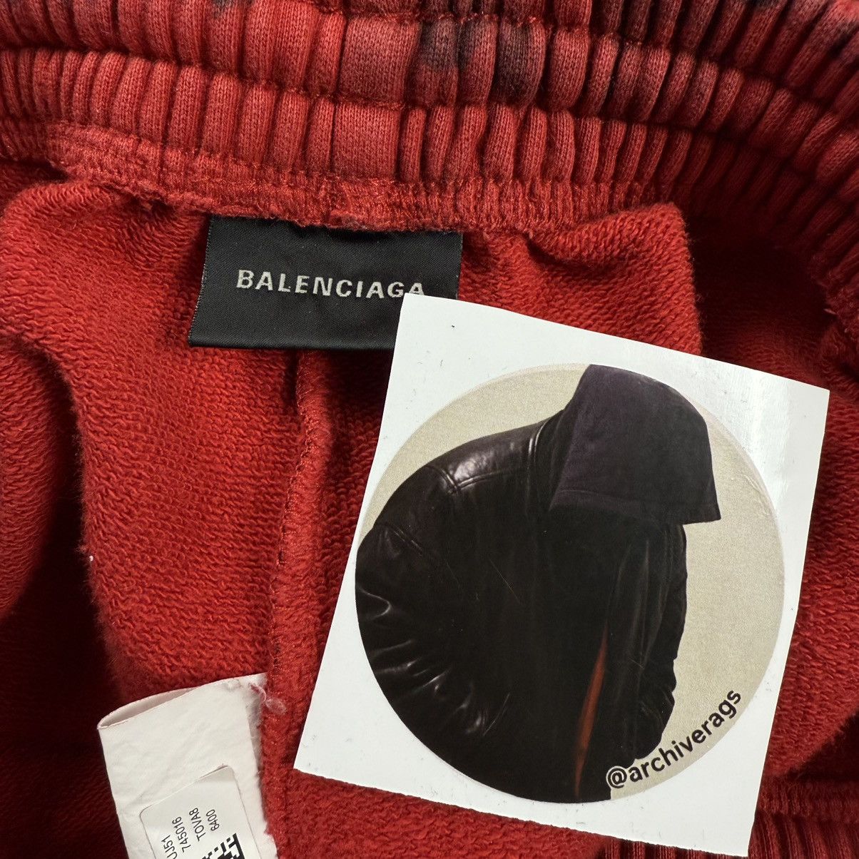 Balenciaga Balenciaga Sample Distressed Graffiti Print ‘Red’ Sweatpants Size US 32 / EU 48 - 9 Thumbnail